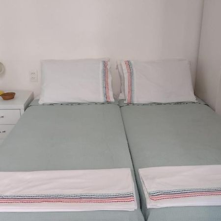 Apartamento Em Copacabana - Rua Bolivar - 2 Quartos - Excelente Localizacao Rio de Janeiro Luaran gambar
