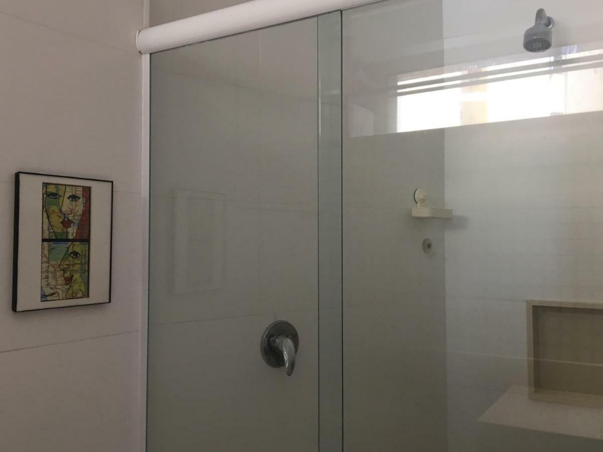 Apartamento Em Copacabana - Rua Bolivar - 2 Quartos - Excelente Localizacao Rio de Janeiro Luaran gambar